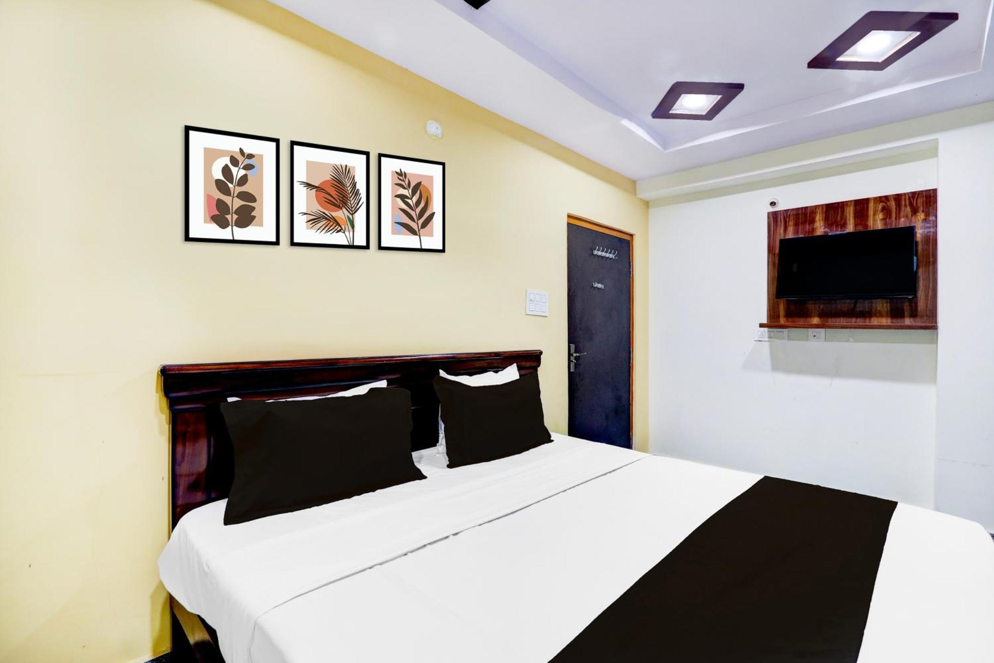 Hotel O Anoos Minarva Hyderabad Exterior foto