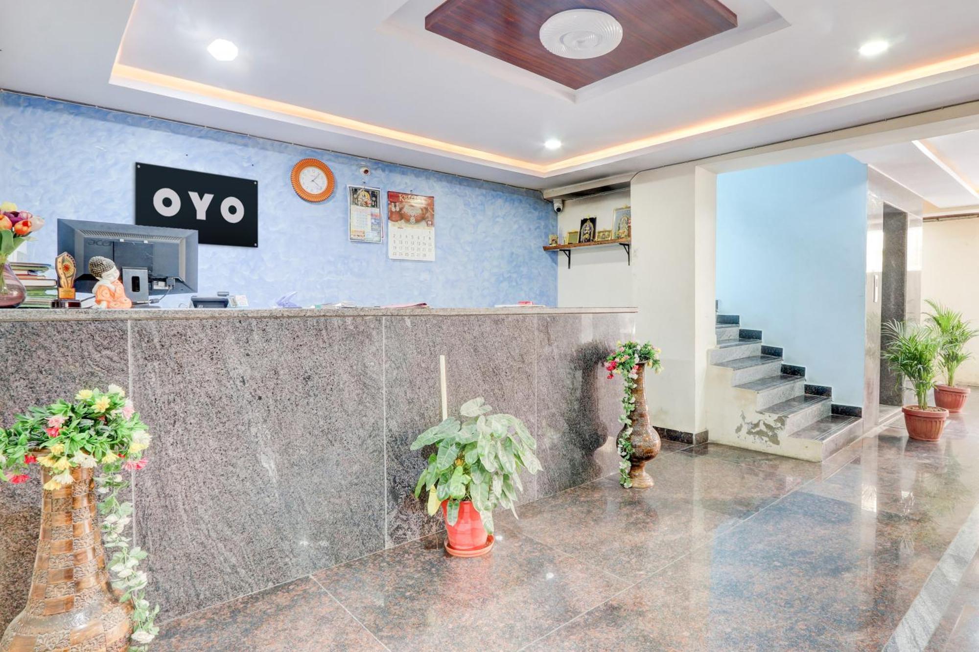 Hotel O Anoos Minarva Hyderabad Exterior foto